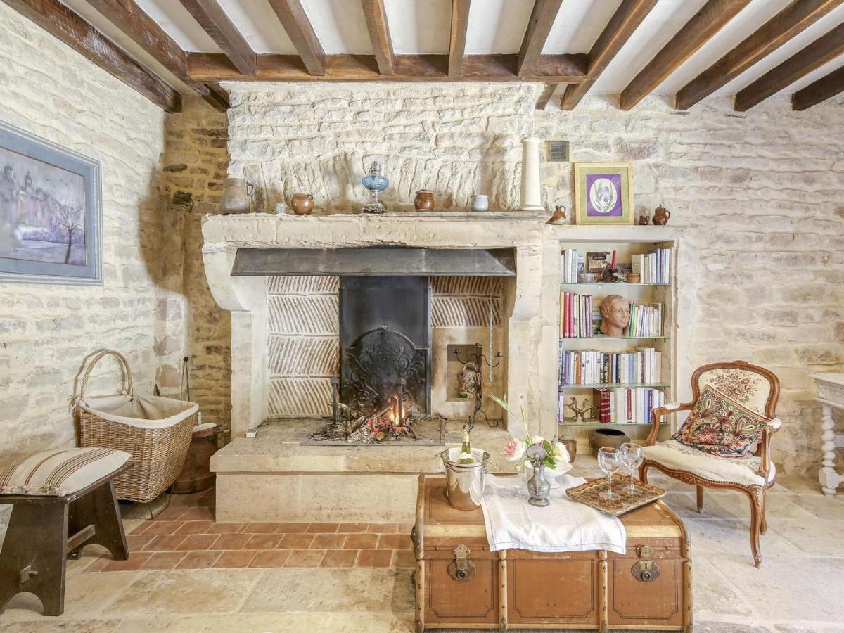 Burgundian Farmhouse In Talon With Fireplace Exterior foto